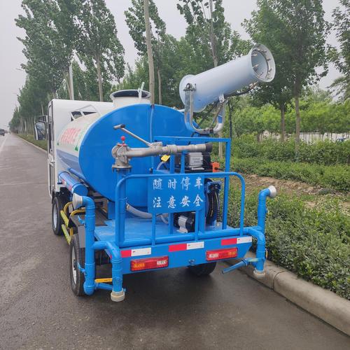 工厂物业电动高压洒水车环卫景区路面工地降尘用雾炮洒水车喷雾洒水车